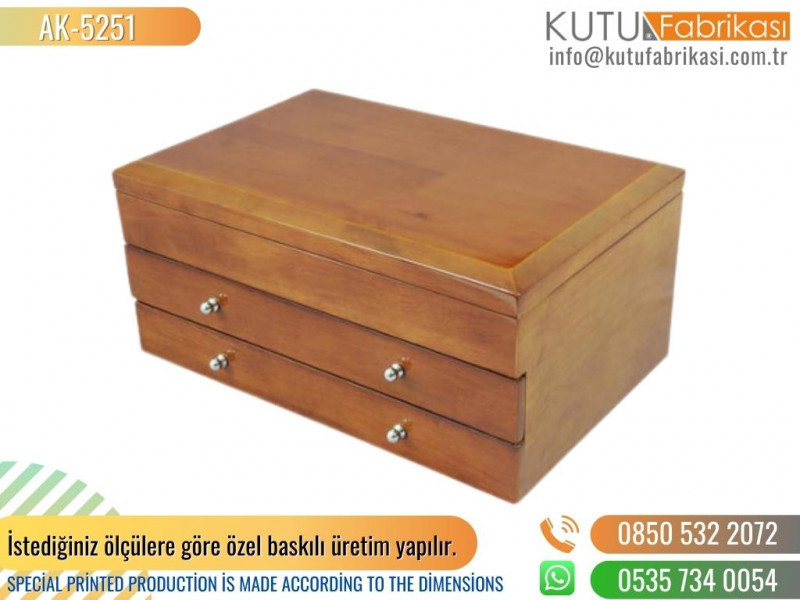 Wooden Box 5251